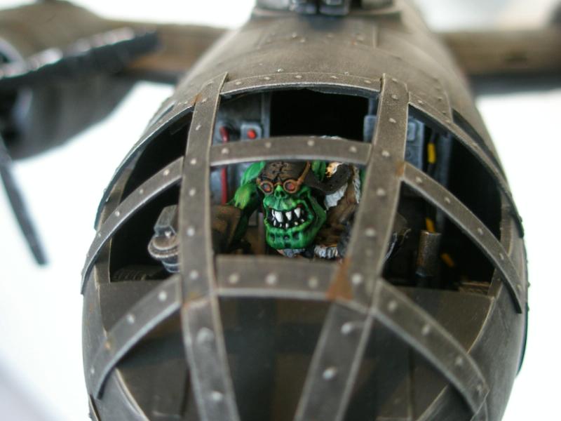 Cheating on Forgeworld. 2825_md-Flyer,%20Orks,%20Pilot,%20Warhammer%2040,000