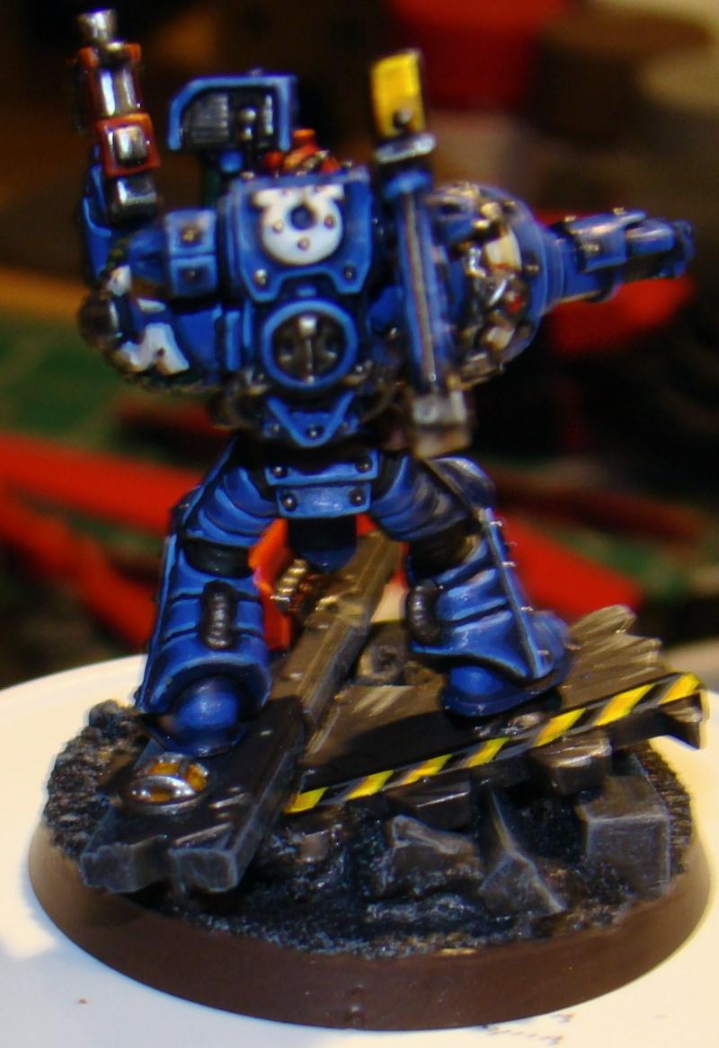 Blurred Photo, Ultramarines