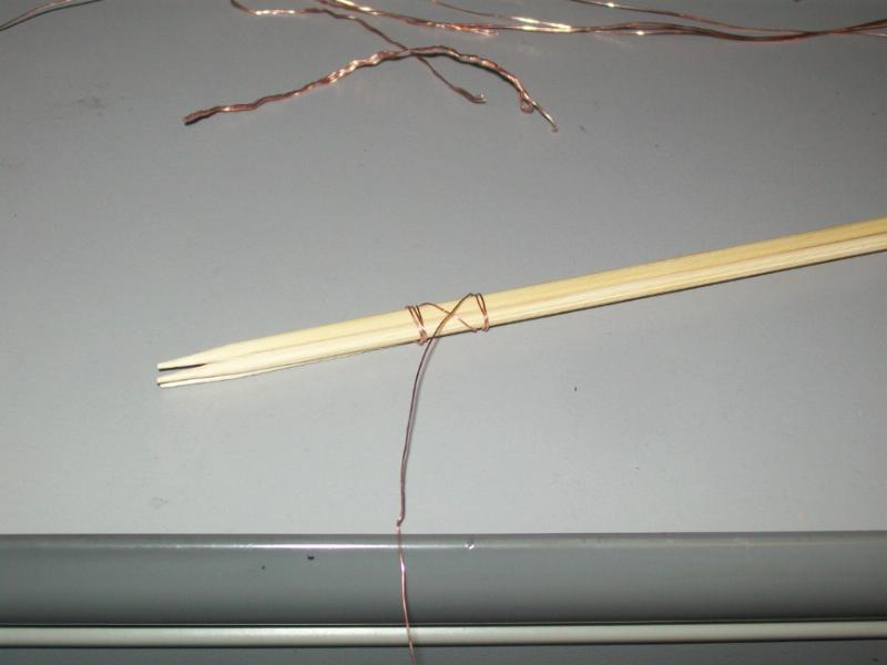 Lashing with single strand from the wire