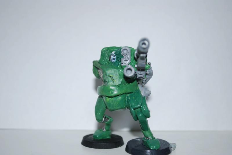 decided to leave the head where it was as having it so far back just seems to make him seem even more armoured