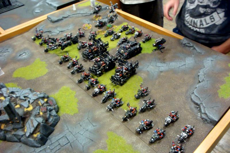 109412_md-Army,%20Battle,%20Game%20Table,%20Kult,%20Orks,%20Realm,%20Speed,%20Warhammer%2040,000,%20Warhammer%20Fantasy.JPG