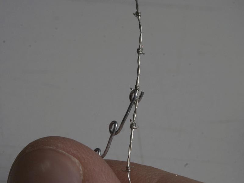Nurgle's Rope - How to make realistic barbed wire --+--+--+-- UPDATE: now  with poles - Forum - DakkaDakka
