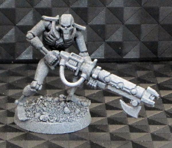 And finally a zenithally primed warrior (so you can see the detail) with the modern gauss tube from a ghost ark -