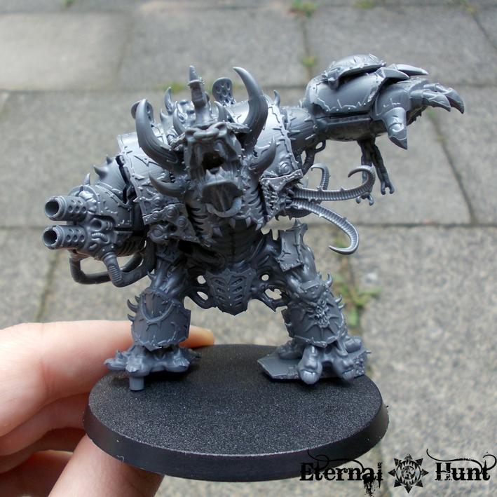 408957-Chaos,%20Chaos%20Space%20Marines,%20Dark%20Vengeance,%20Hellbrute,%20Starter%20Box,%20Warhammer%2040,000.JPG