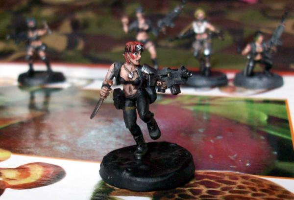 615779_sm-Astra%20Militarum,%20Brother,%20Cities%20Of%20Death,%20Female,%20Girl,%20Girls,%20Guardsmen.jpg