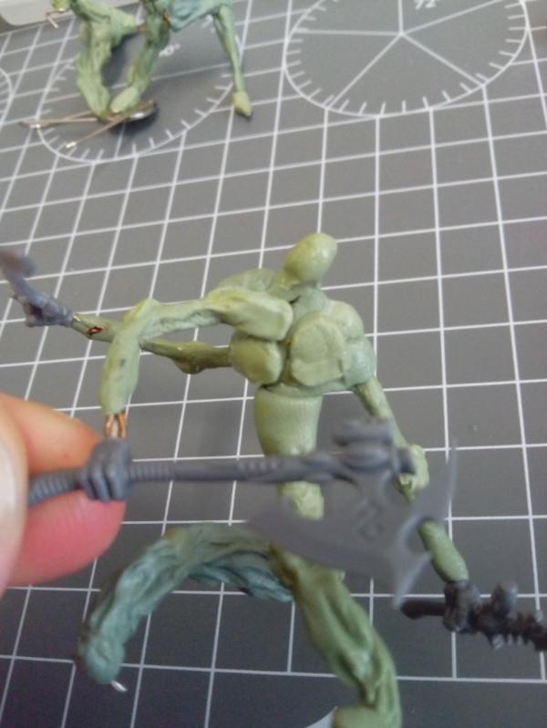 Sculpting Grotesques - Young Haemonculus needing fleshwork tips! 691860_sm-Grotesque