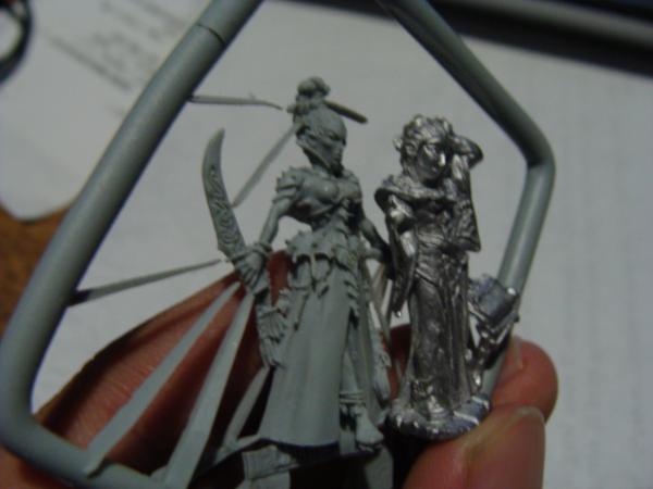 Reaper Miniatures & GW kit bashing? 730697_sm-