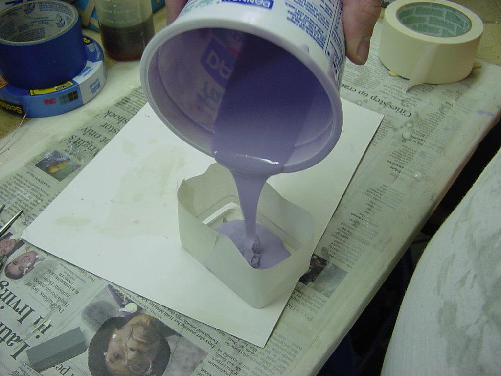The cowl in the mold