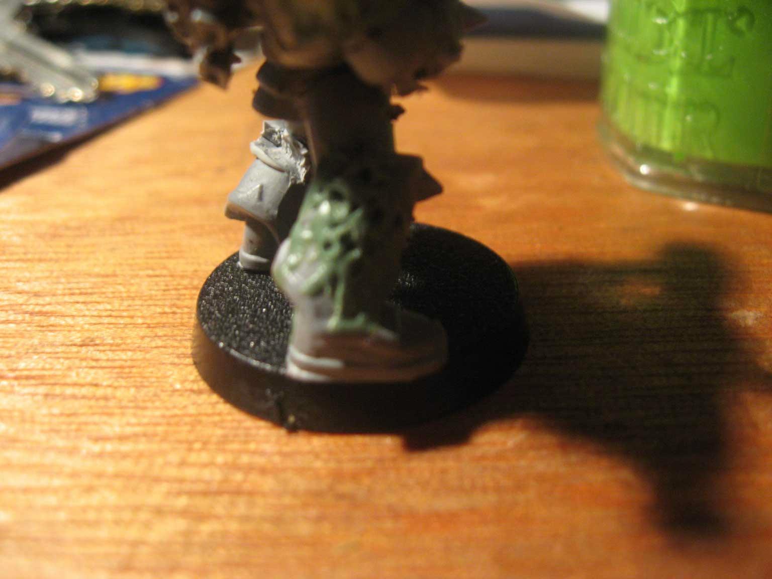 Close up of his ooze leg