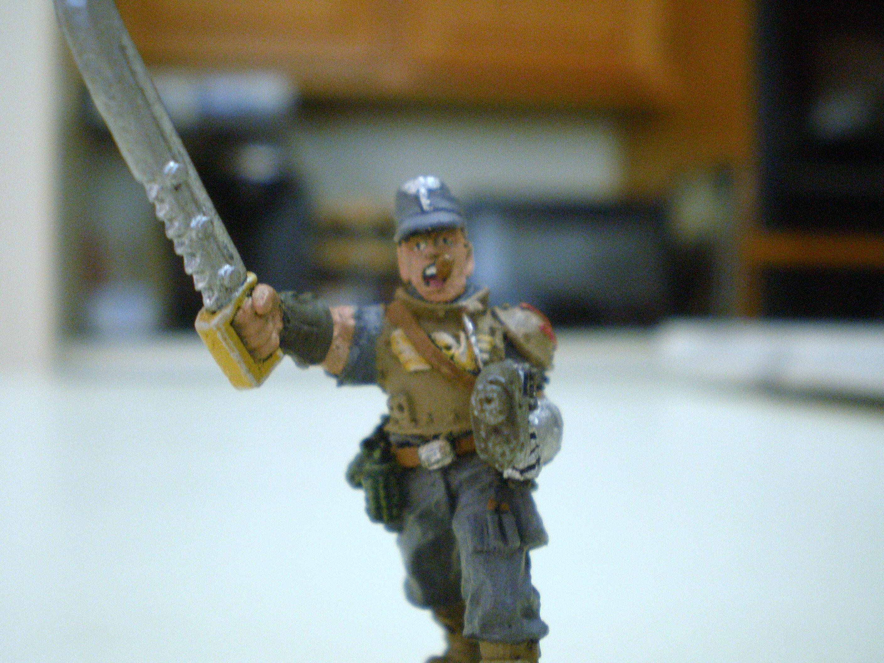Commander front