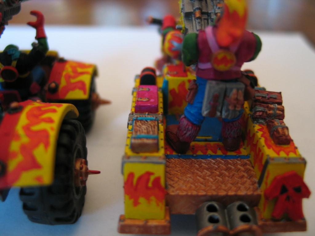 Solorg's Orks Warbuggy Wartrakk 40K Green Vanguard