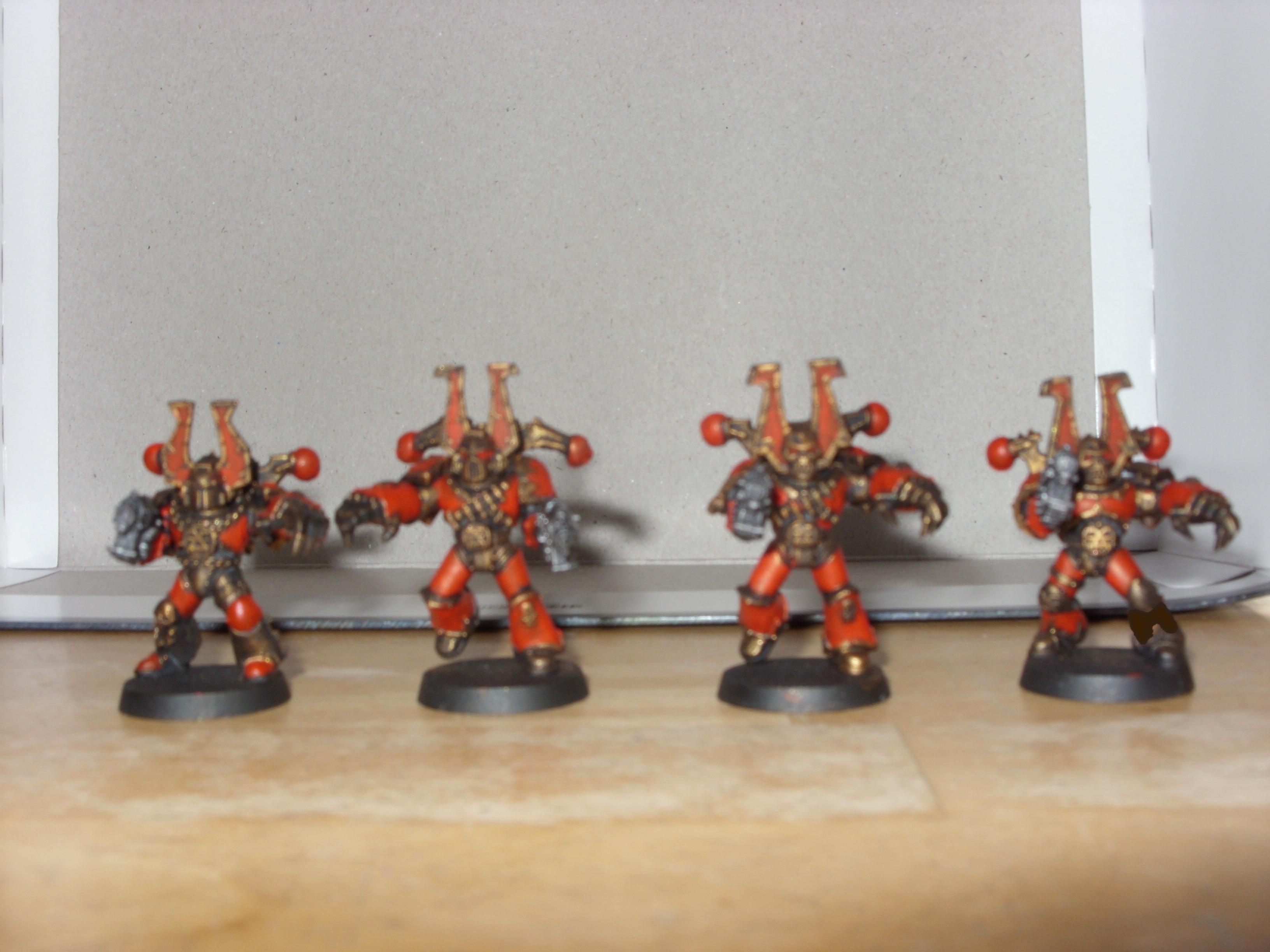 Blurred Photo, skull champions