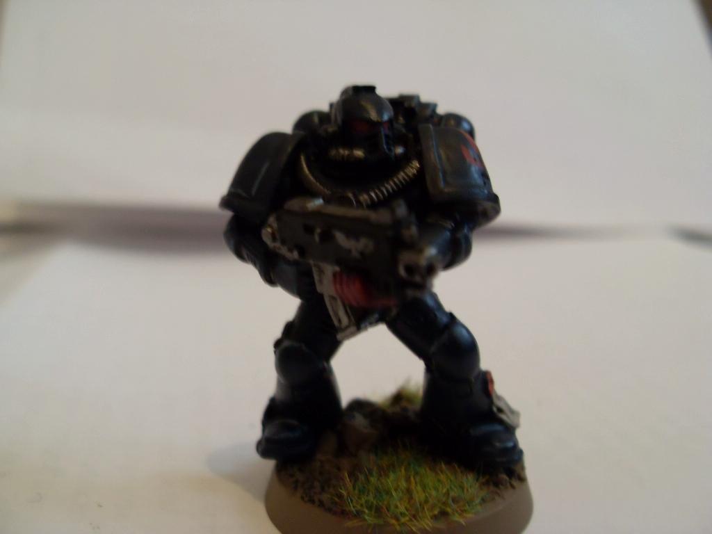 Blurred Photo, Poor Picture Quality, Space Marines