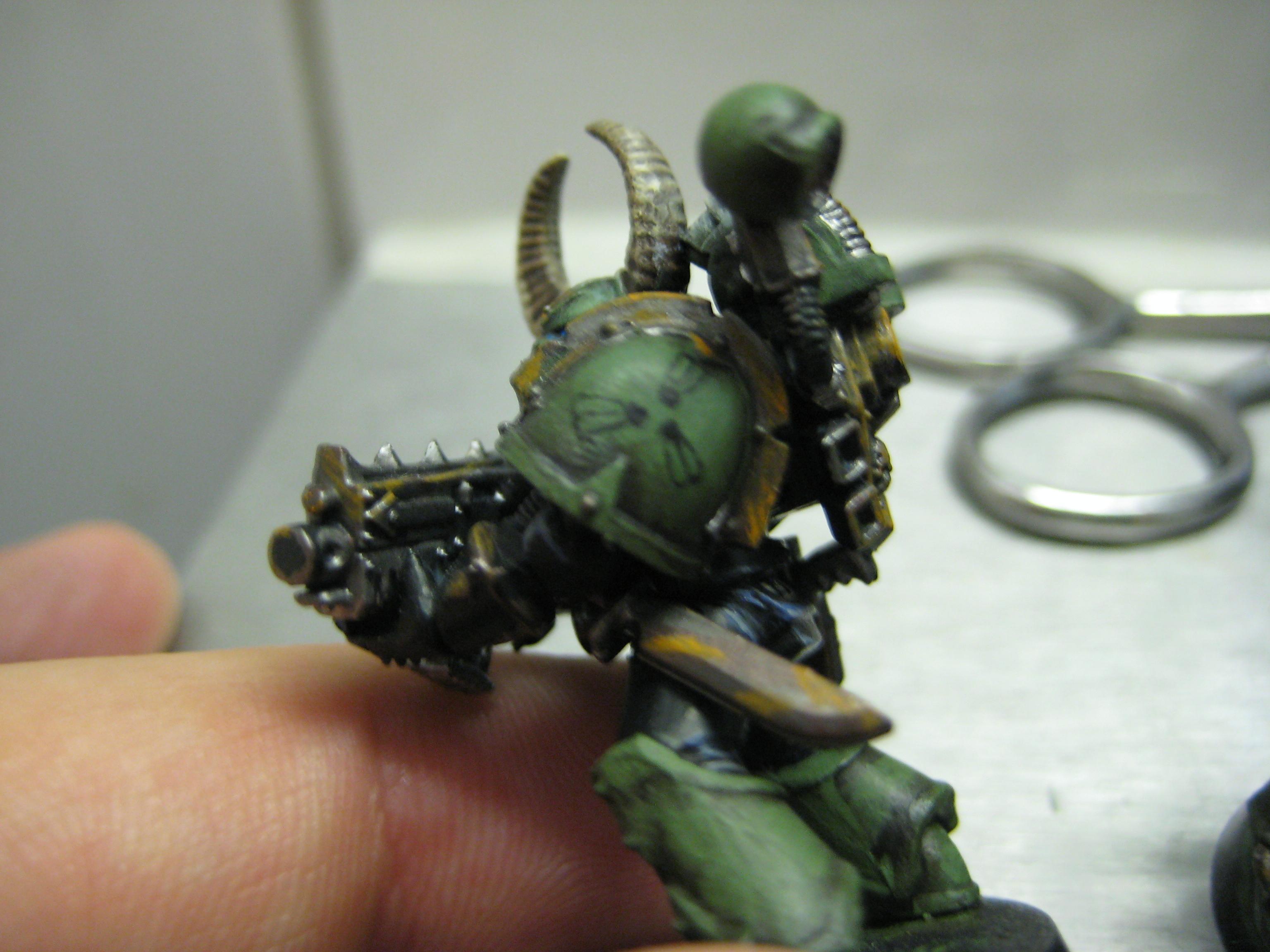 Chaos, Nurgle, All of this squad has hand painted emblems on their shoulders, or elsewhere if I couldn't fit it there