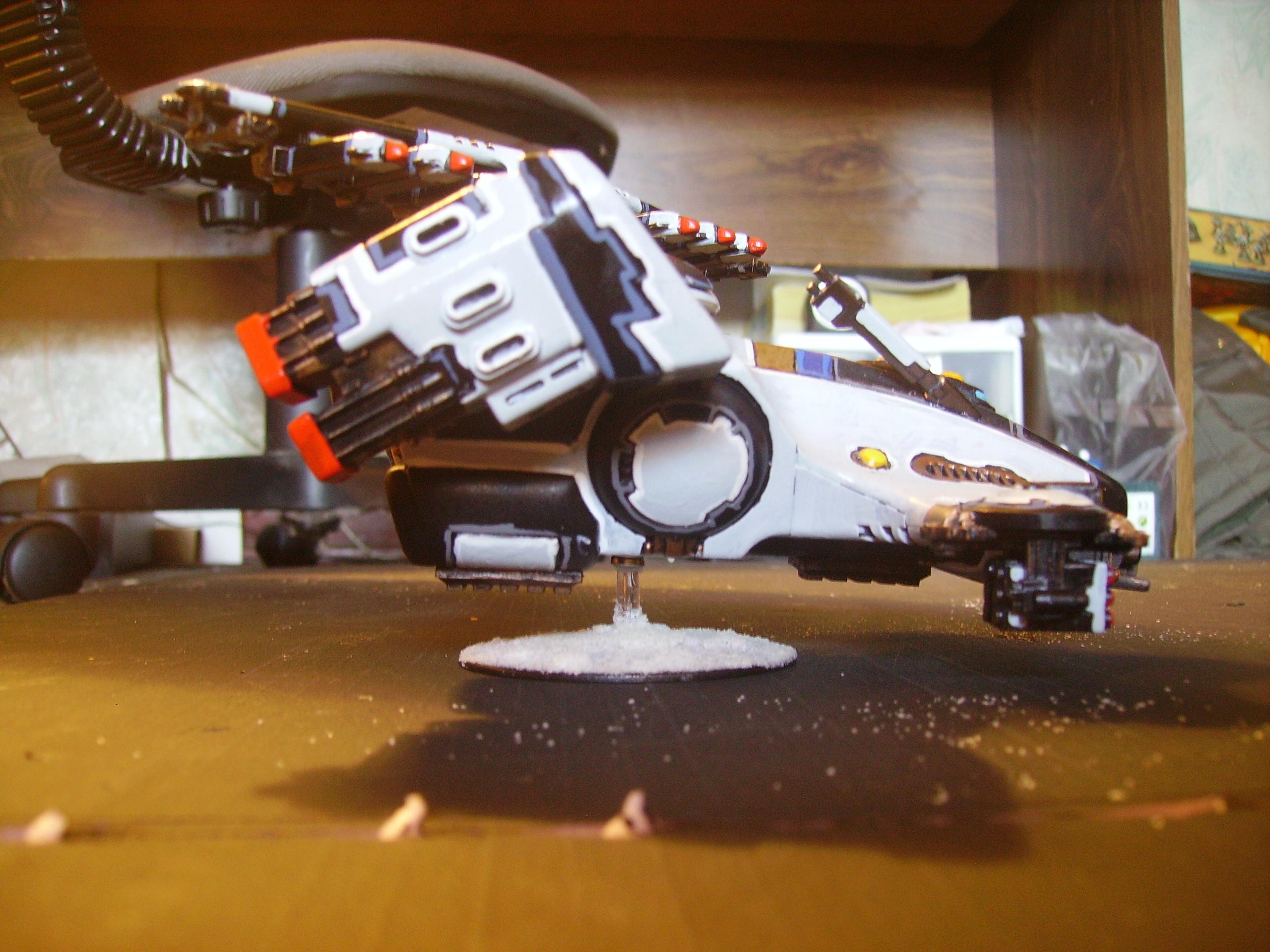 Tau, Ray