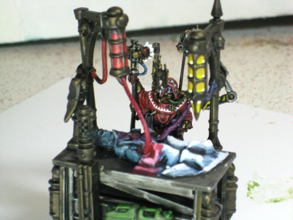 Adeptus Mechanicus, Bump In The Night, Dakka Painting Challenge, Tau Abuse, Tech Priest, Warhammer 40,000
