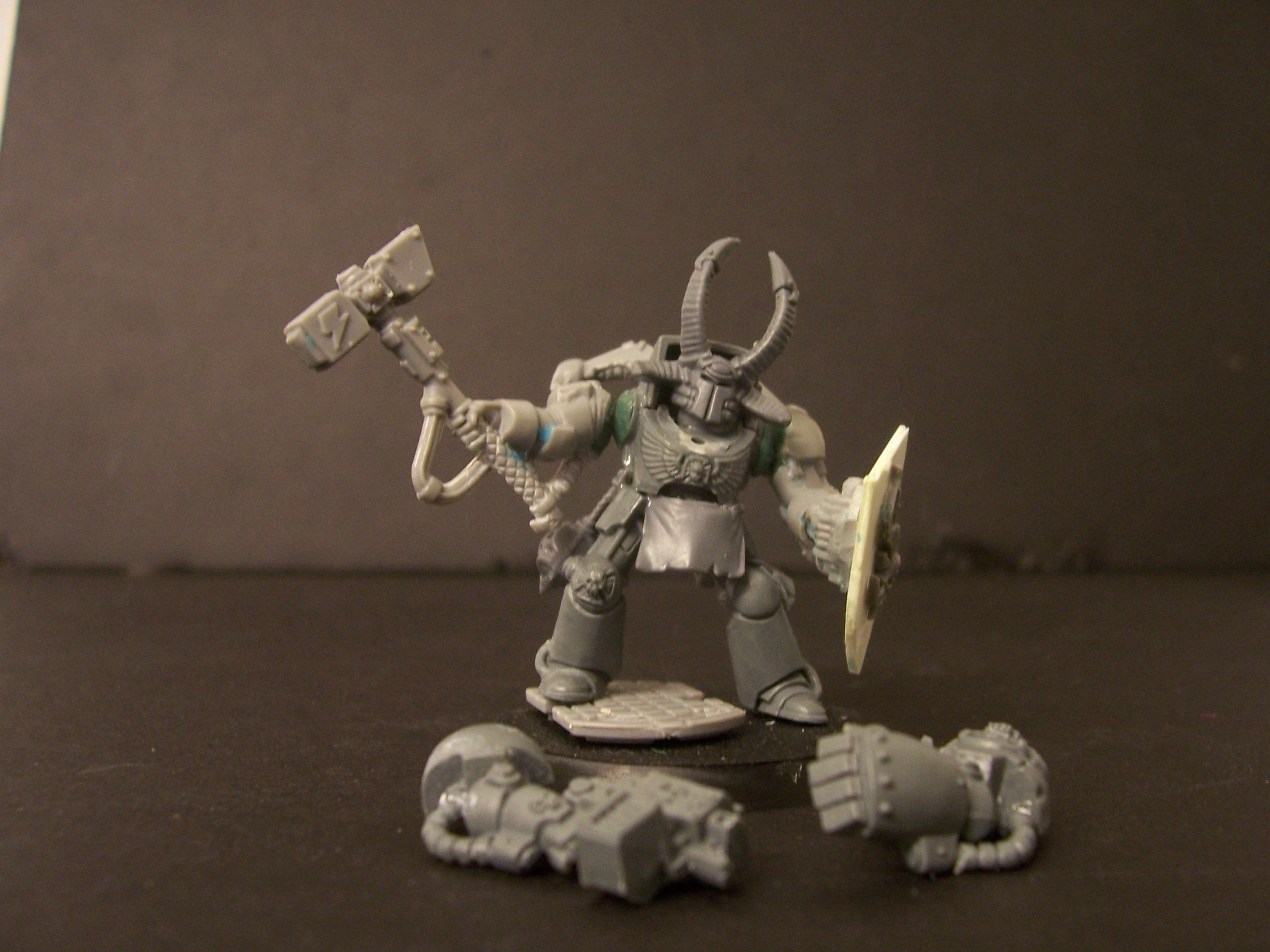 Tzeentch Weapon swap
