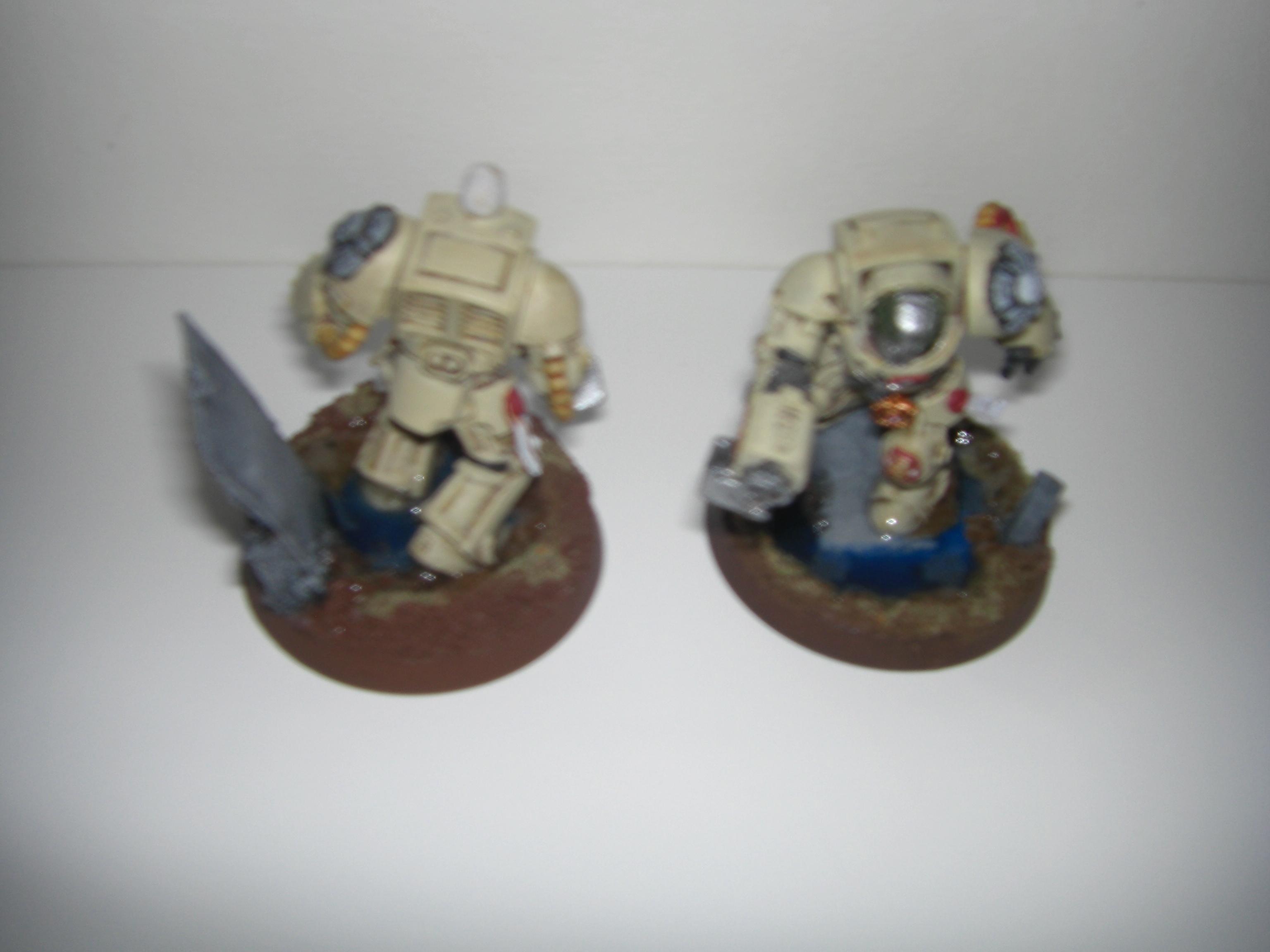 Blurred Photo, Terminator Armor