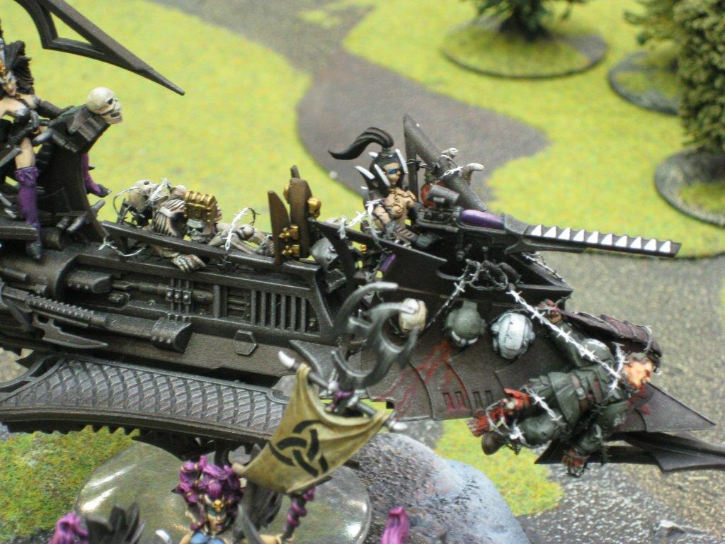 Dark Eldar Raider