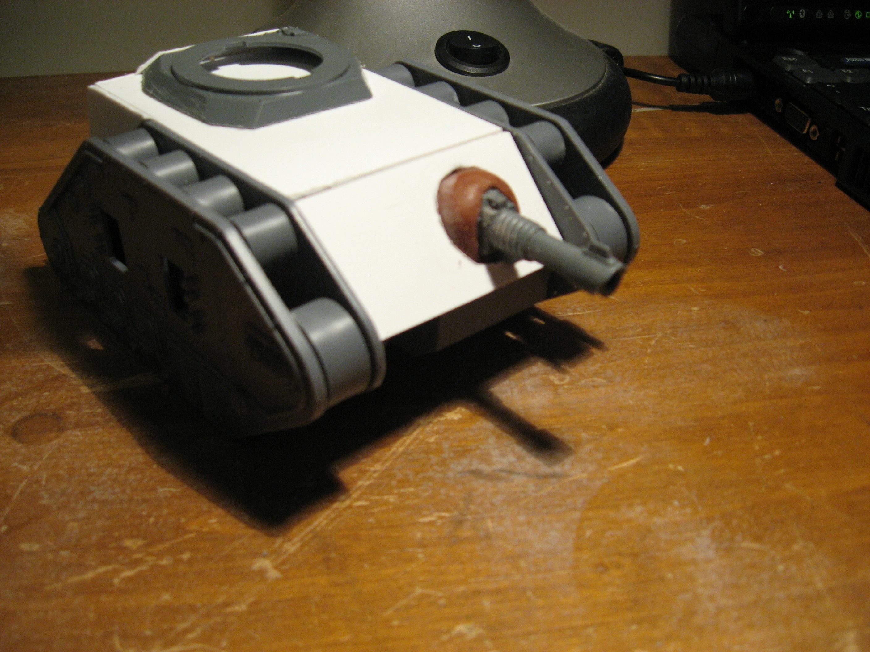 Lascannon mount in new Glasis plate