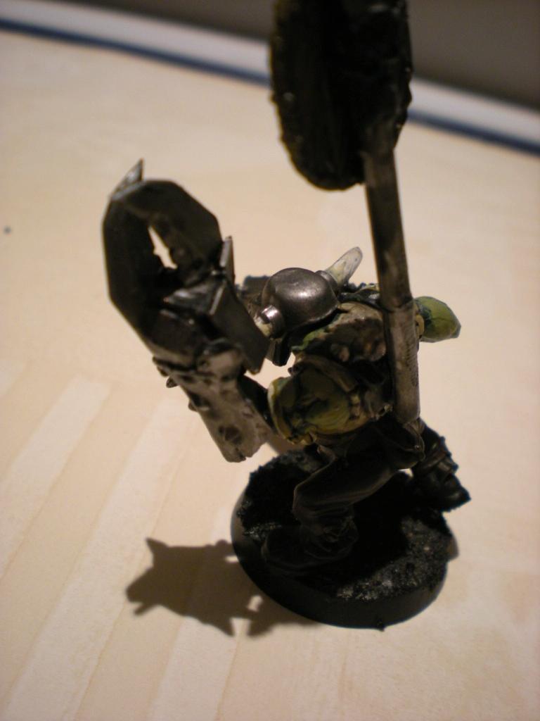 Better shot of second mob's nob back 