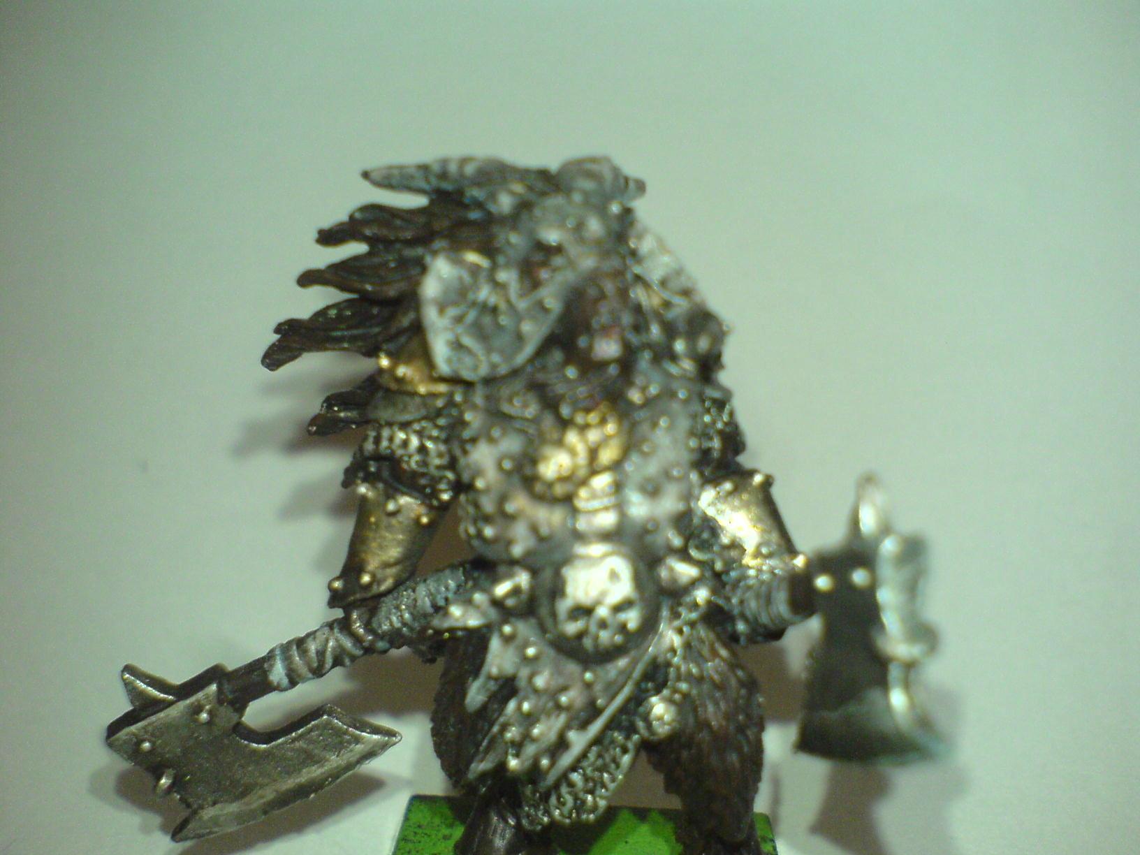 i found this fella in a poor state (terribly painted, no base) so i thought id paint him up during the ad break
