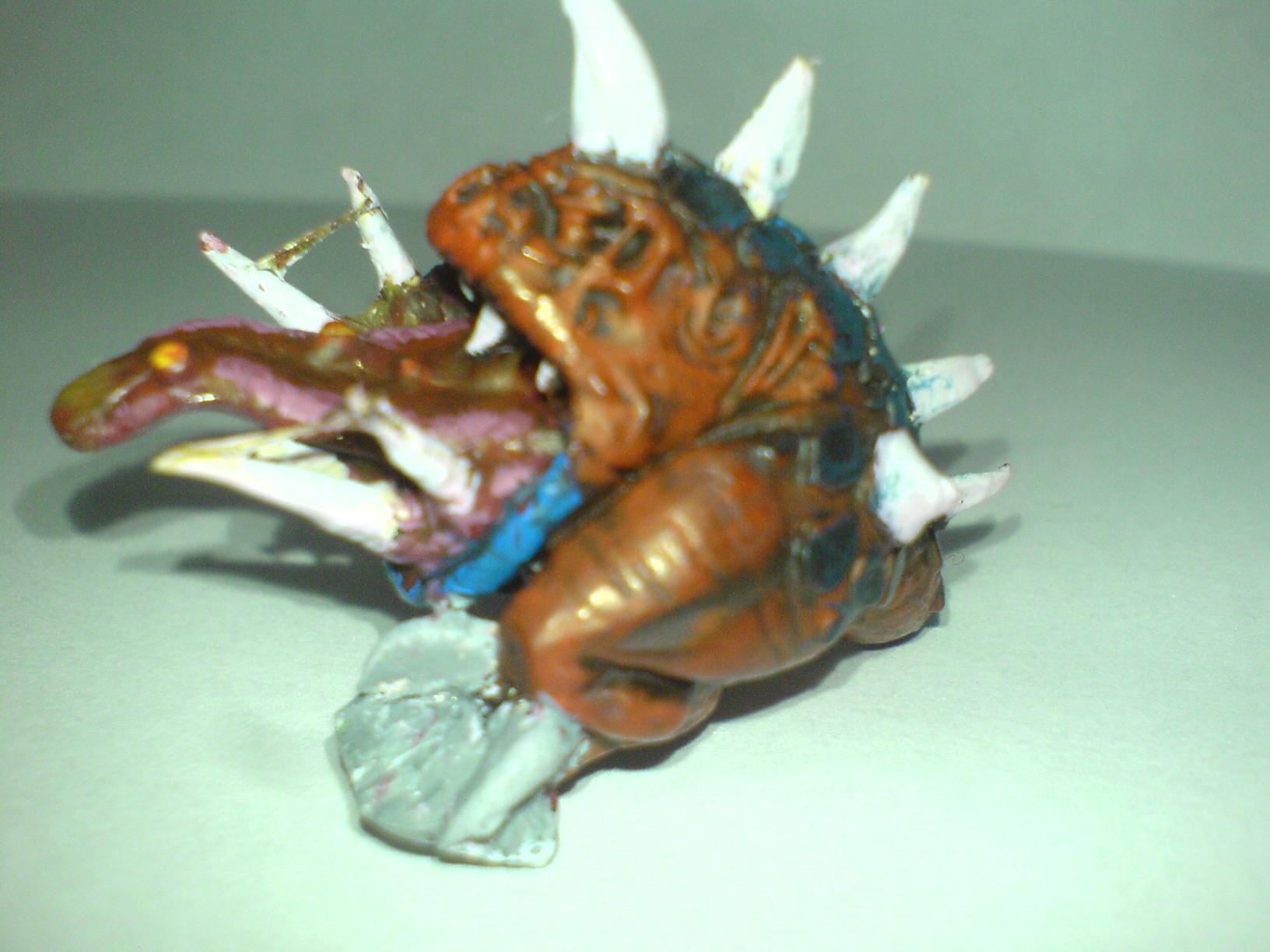 Squigs, also, i have a problem, should the squigs have blue lips too, heres a tester model, keep in mind that they'll all be red, cos red wunz go fasta!!!!