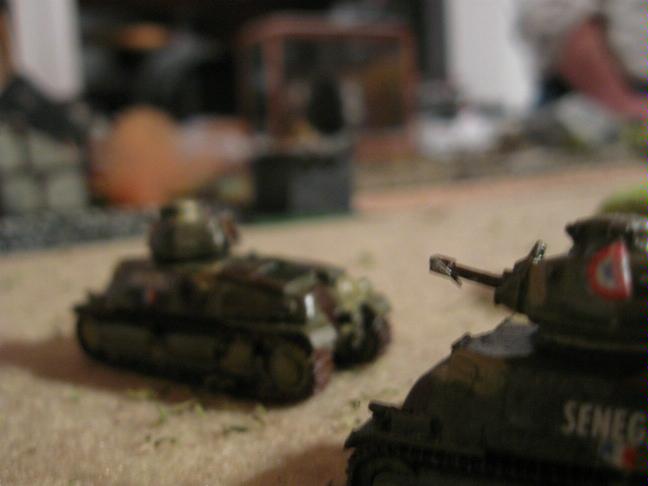 15mm, Blurred Photo, Flames Of War, French, Tank, World War 2