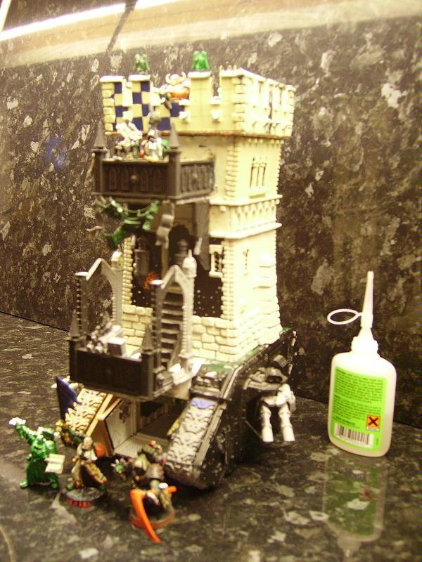 Blurred Photo, Land Raider