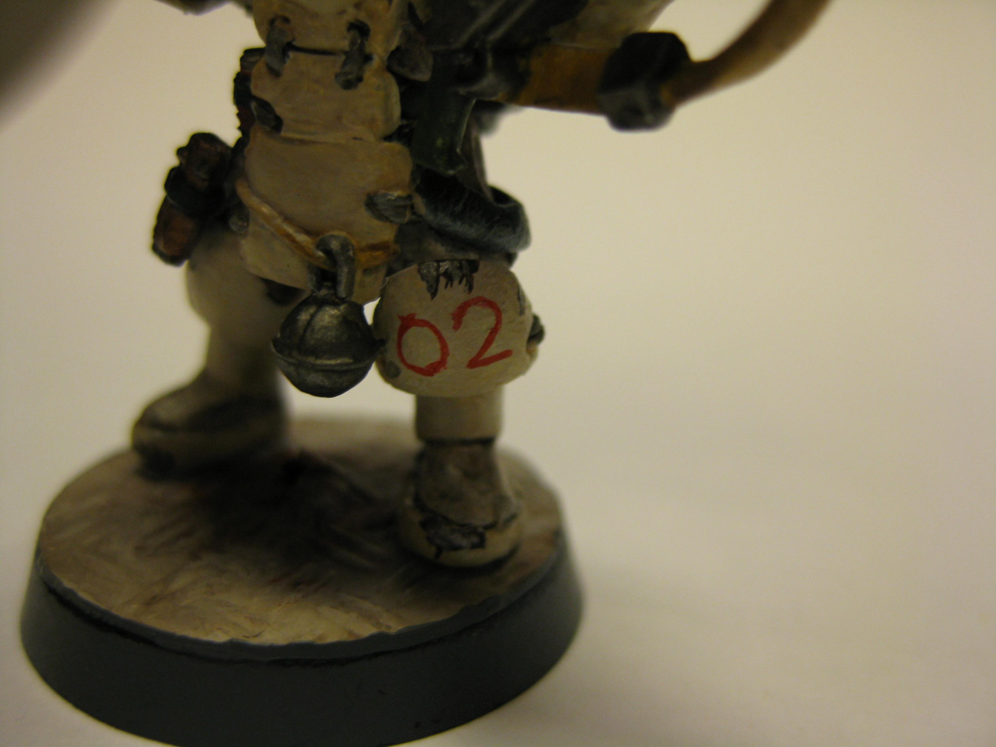 Knee markings, numbers 02