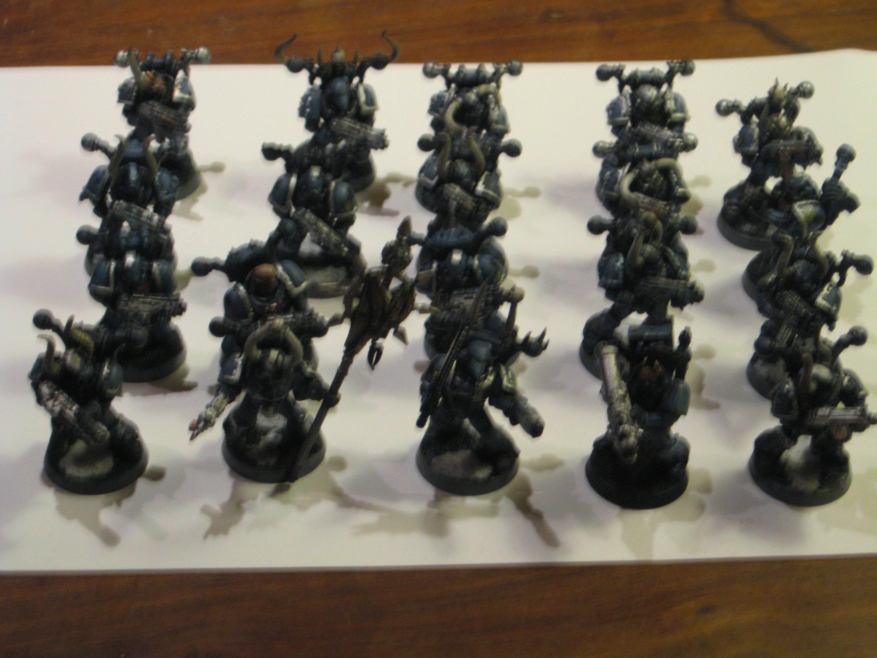 20 chaos space marines