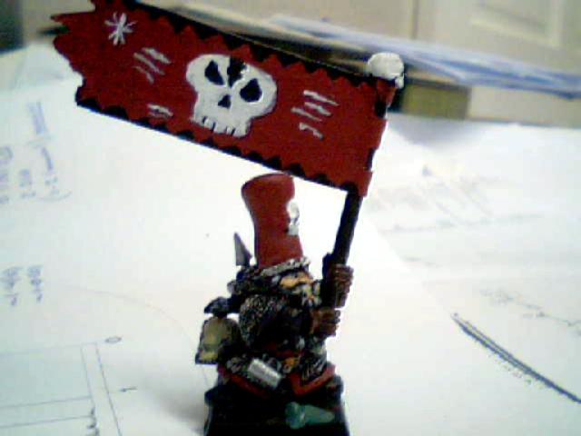 Chaos Dwarf BSB, Side