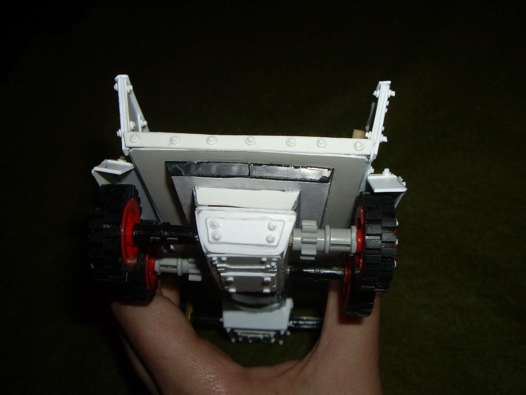 close up on back underside