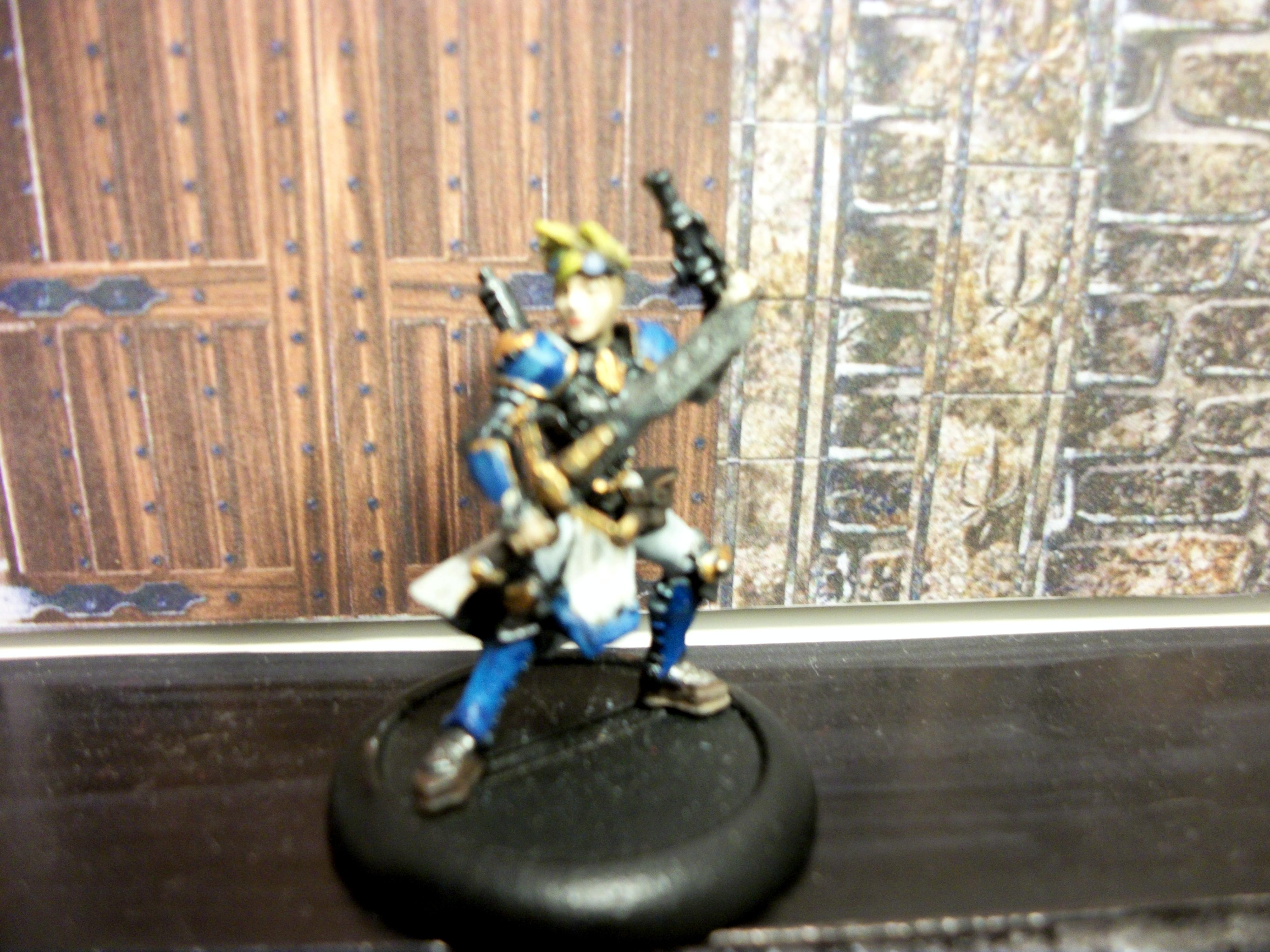 Blurred Photo, Warmachine