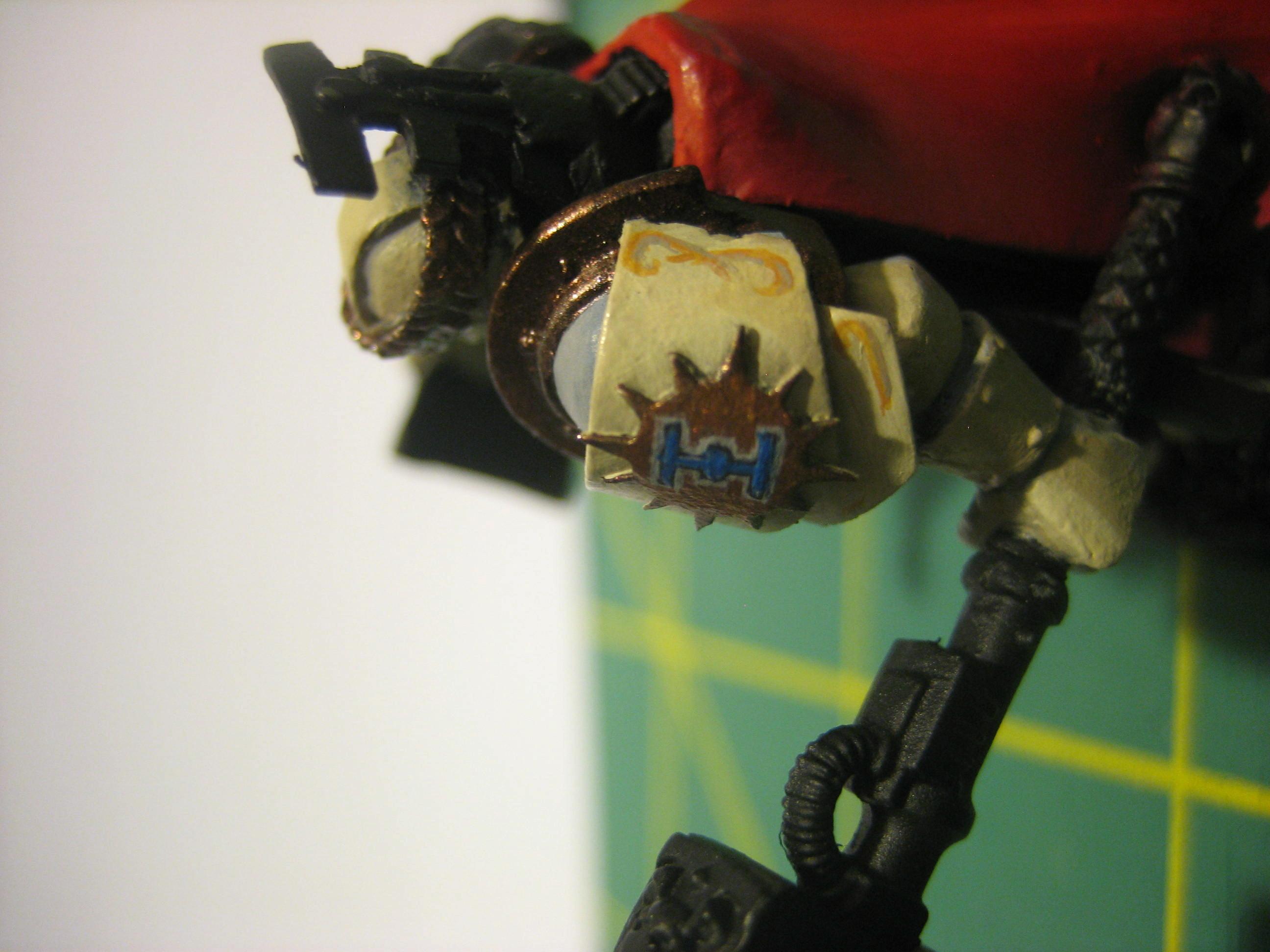 a better look at the filigree work