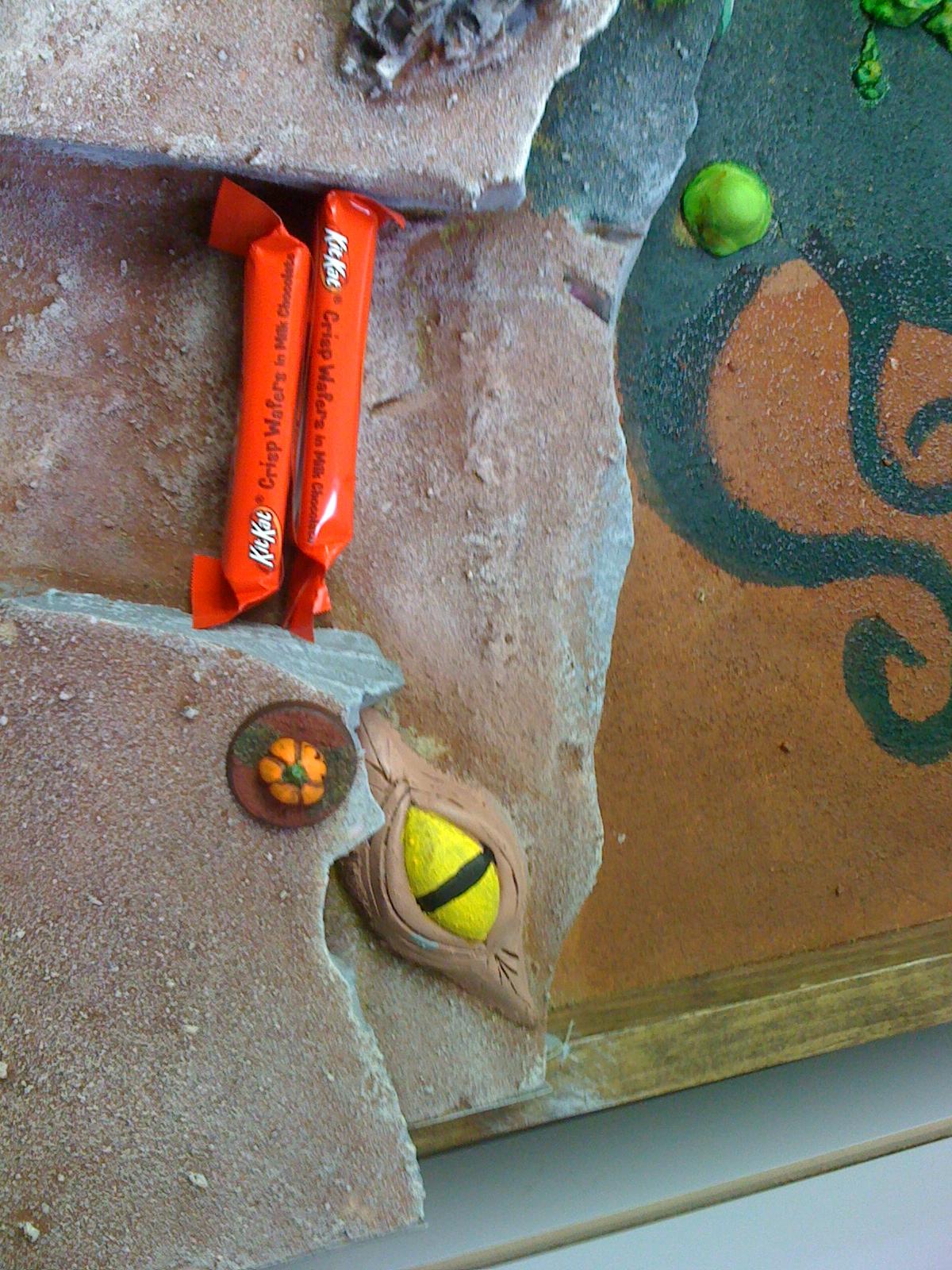A kit kat barricade