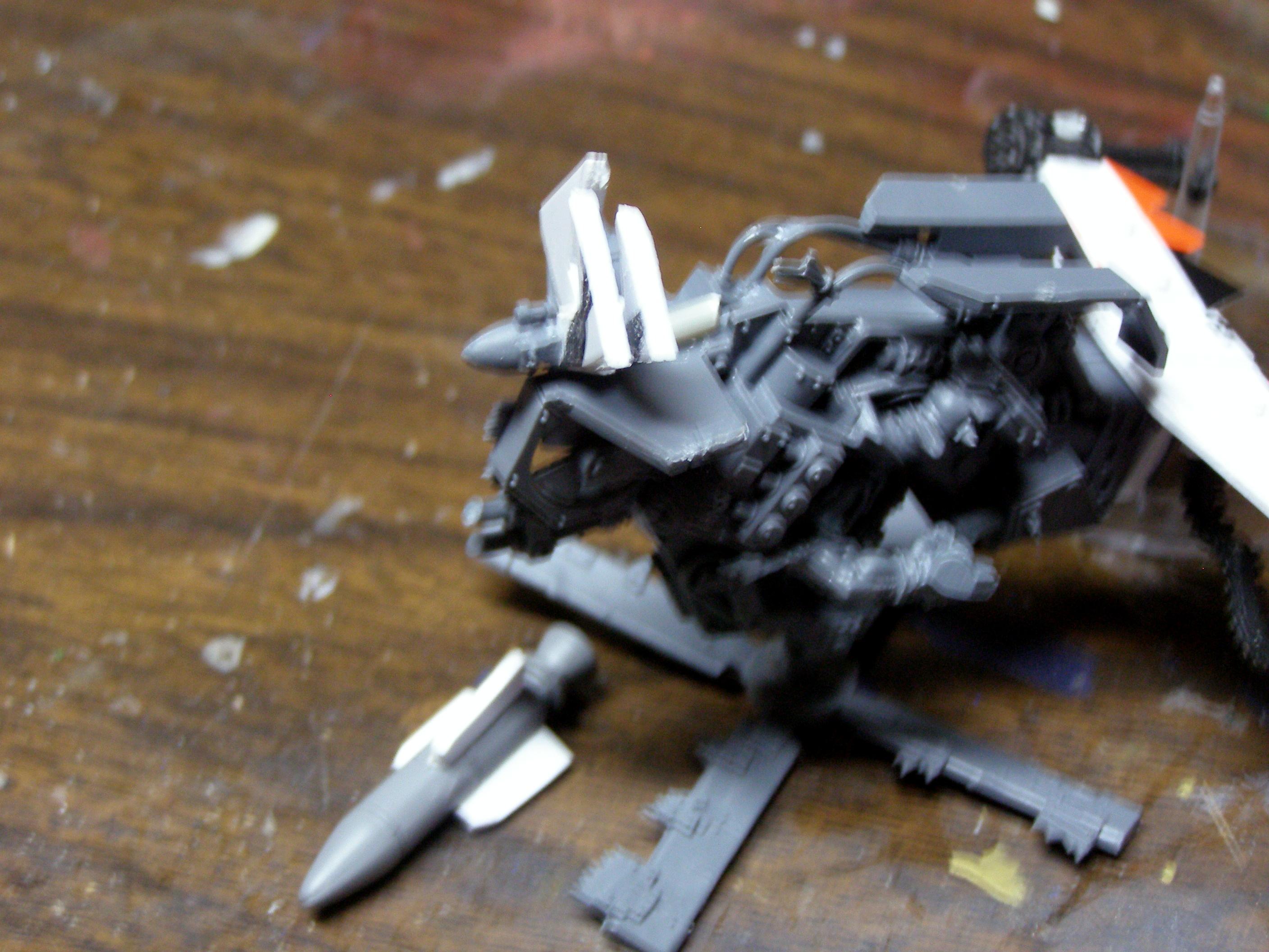 021 Side view of launcha klaw