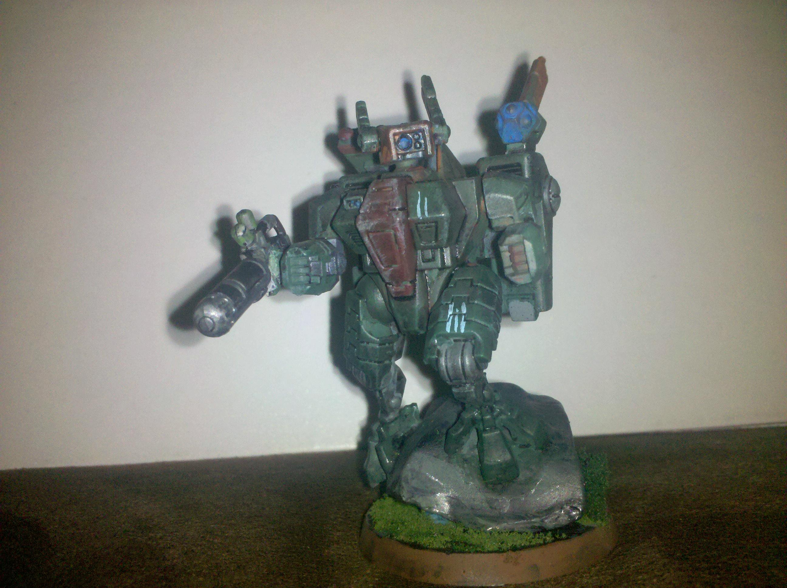 Tau, Crisis Suit