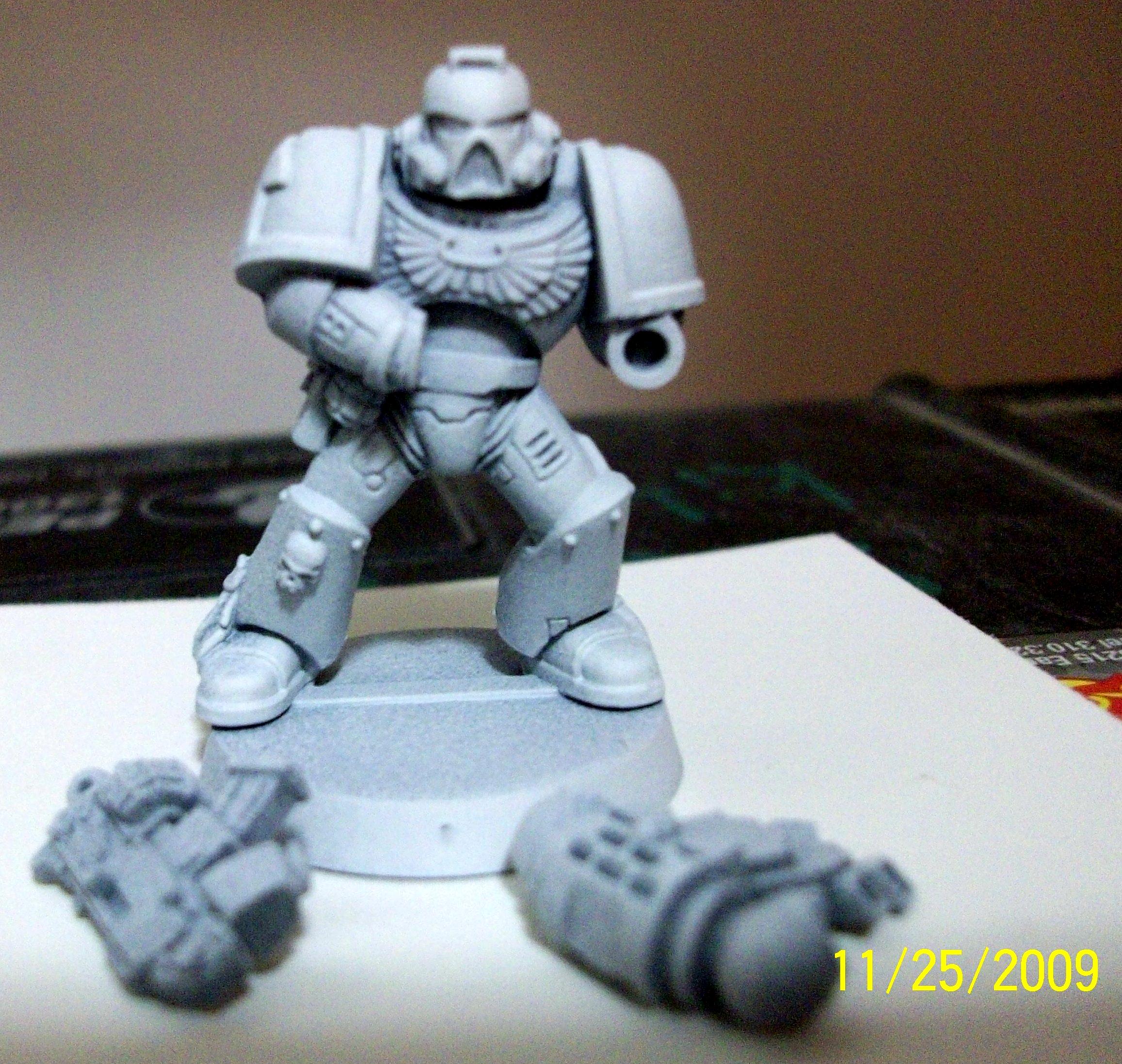 Beginning, First, Miniature, New, Primered, Space Marines, Unpainted, Warhammer 40,000