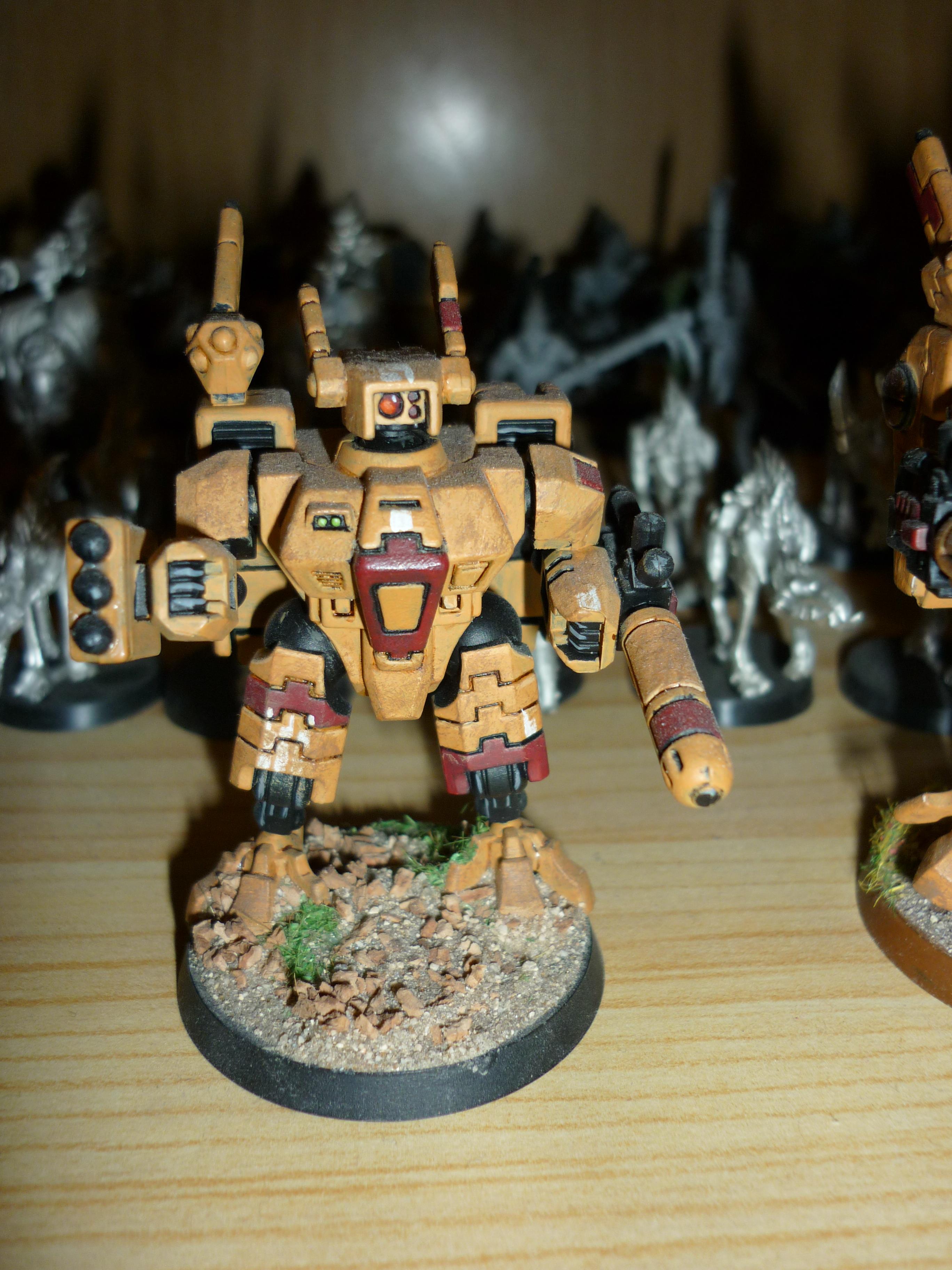 Crisis Battlesuit, Tau Empire, Warhammer 40,000