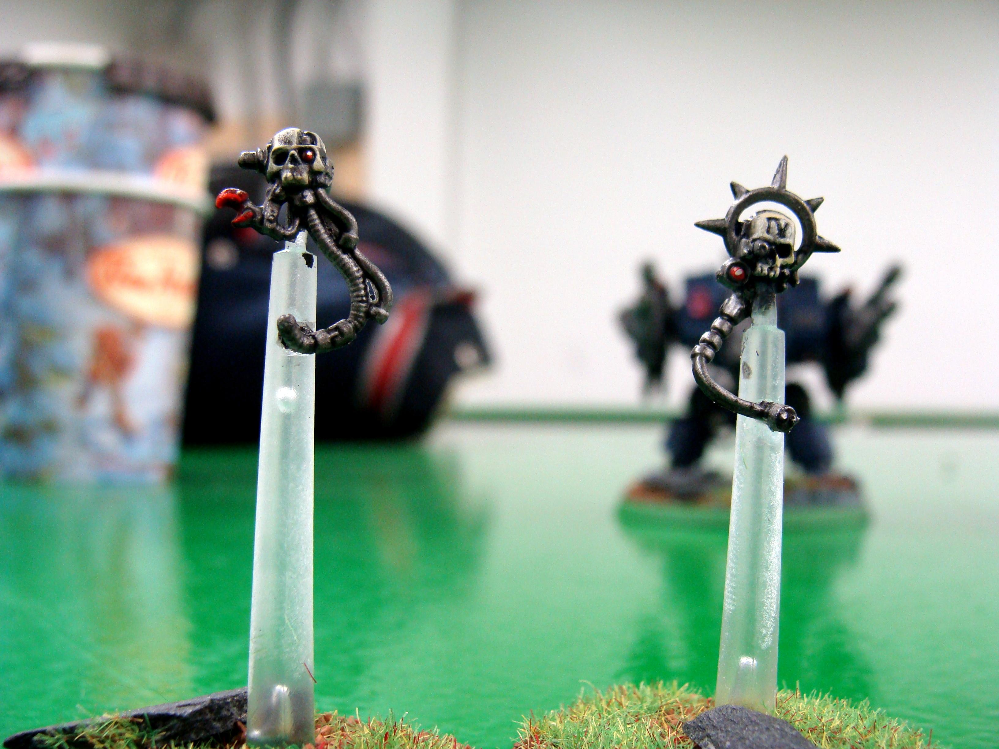 Servo skulls