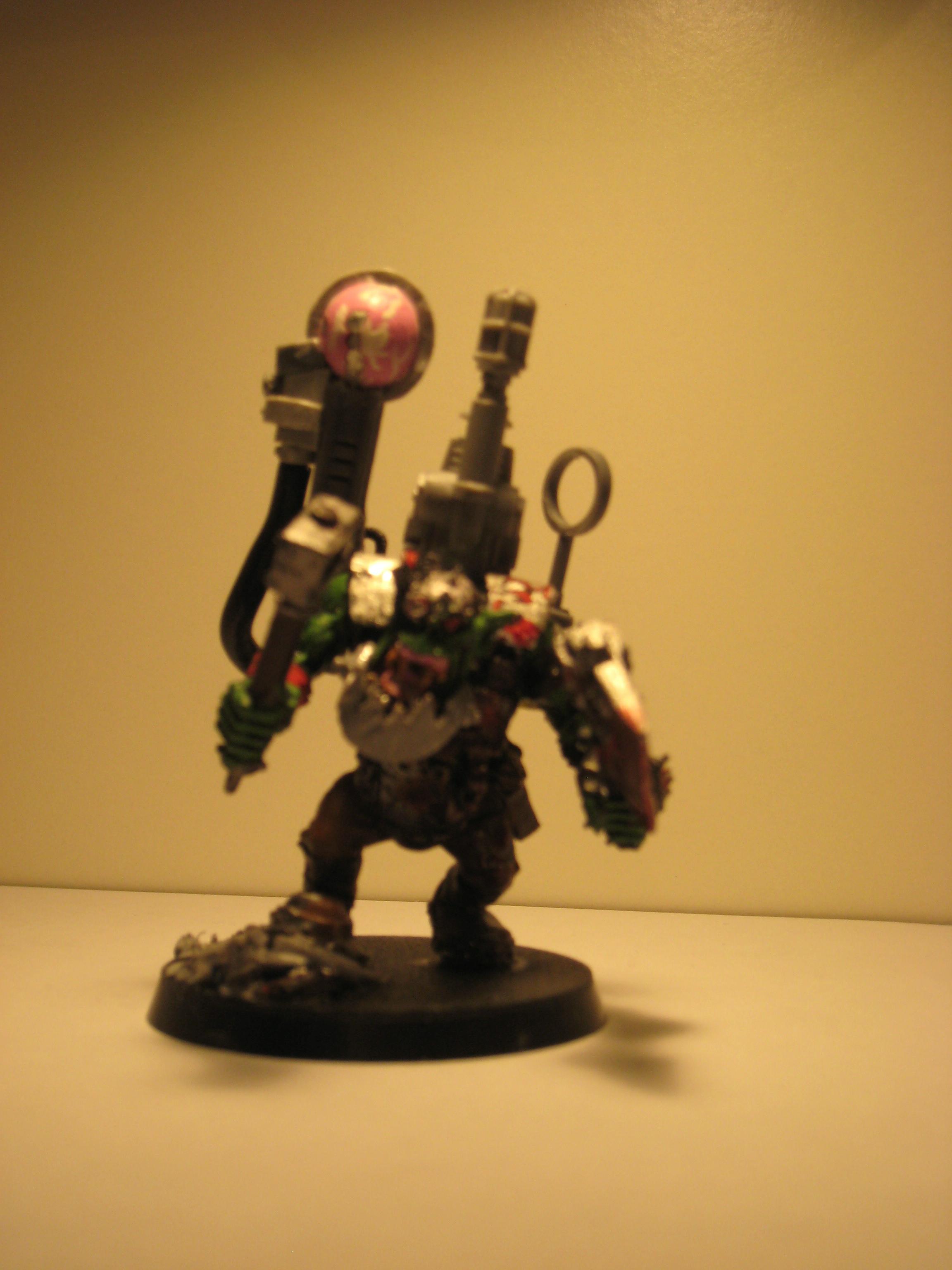 Big Mek with KFF (blurry pic)