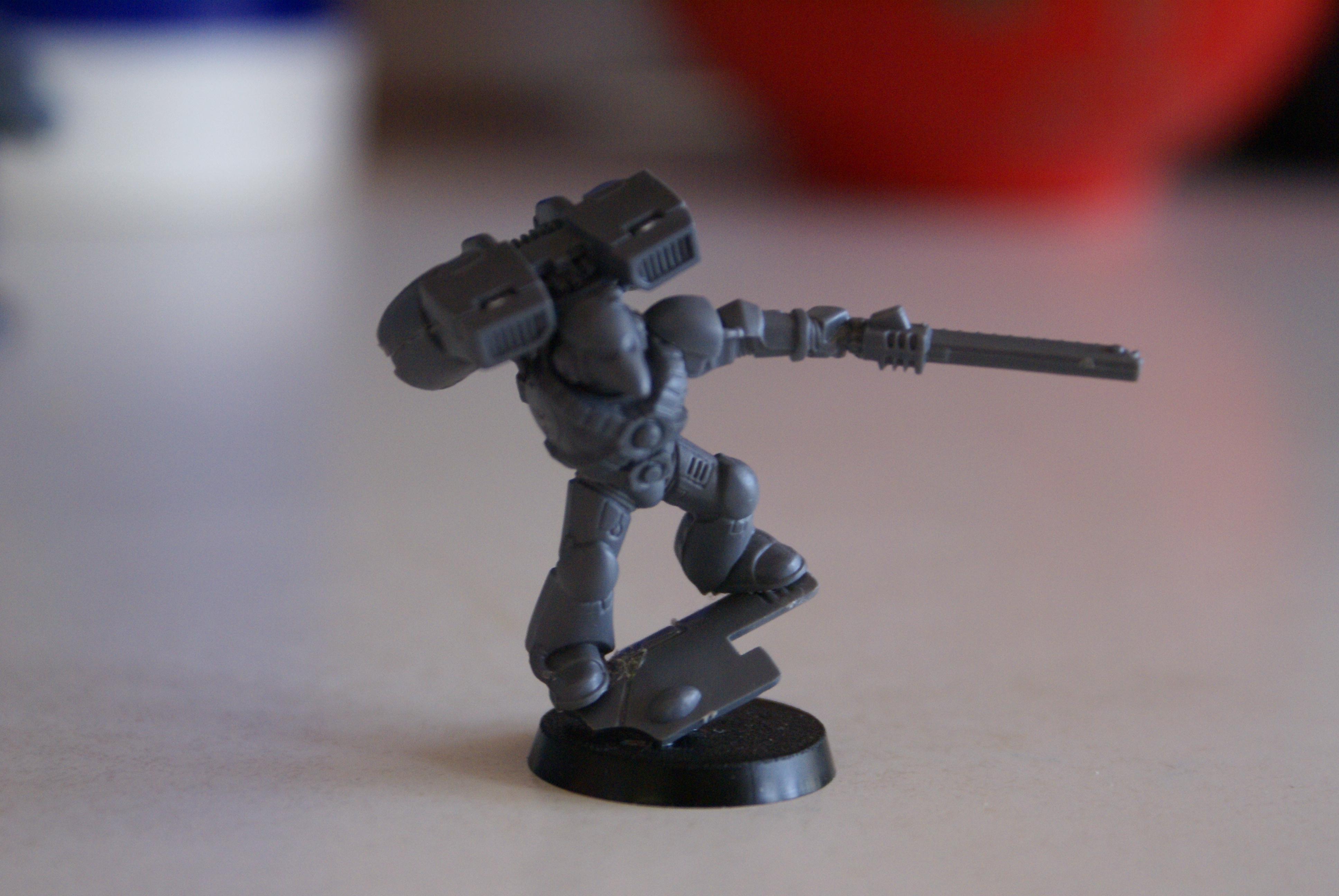 Does anyone know how to get a right arm that is extended?  they all seem to be bent