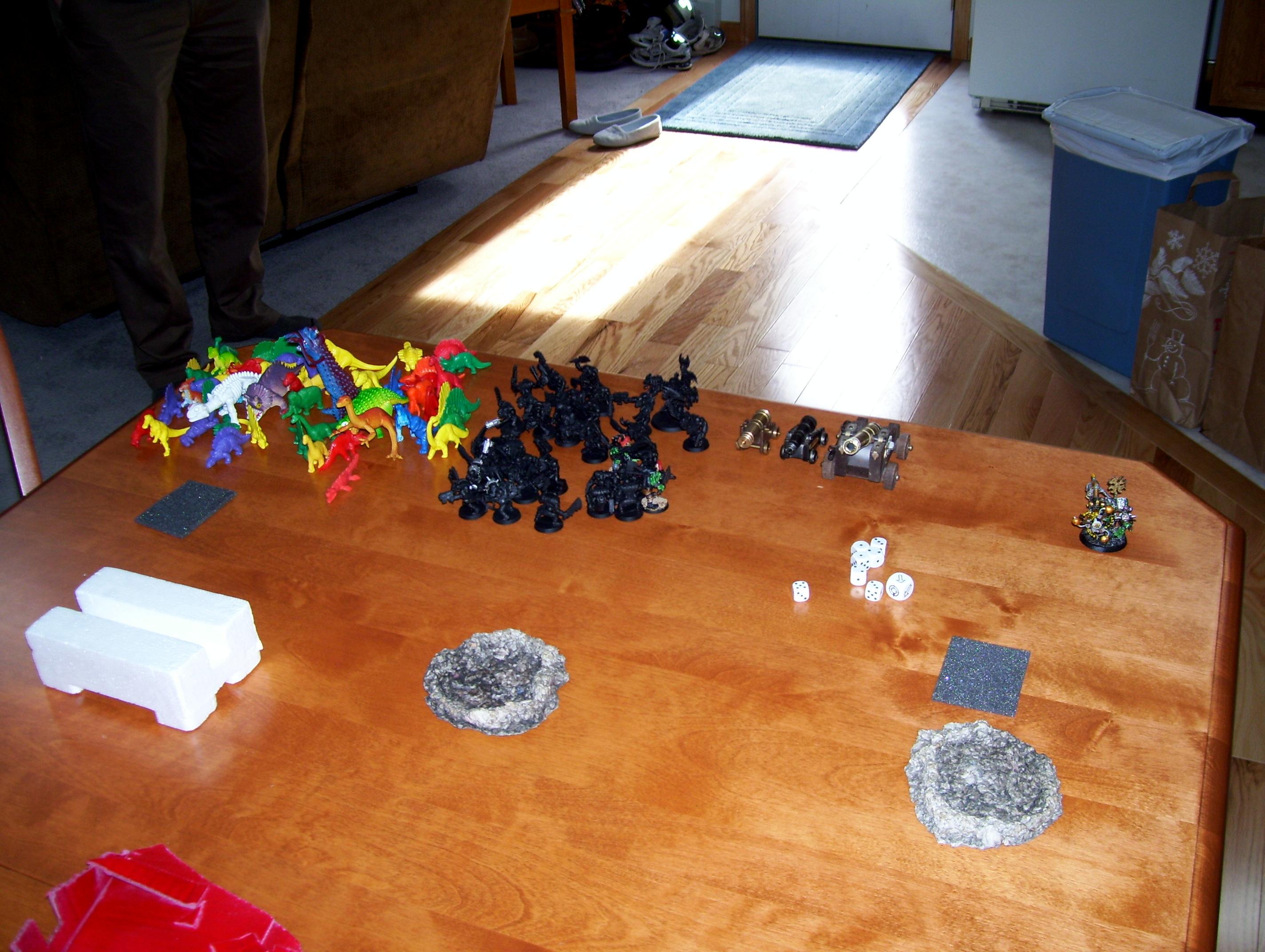 Low Budget, Orks, Toy, Tyranids