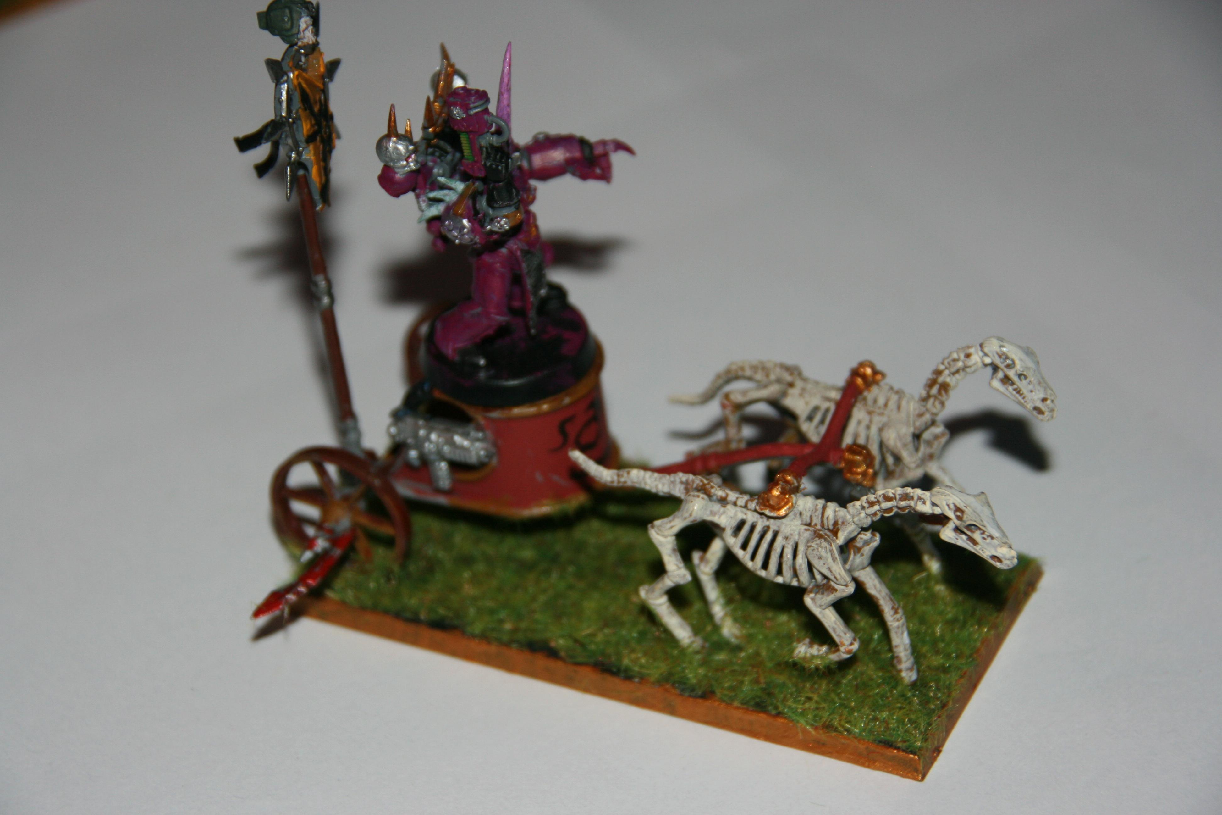 command chariot left