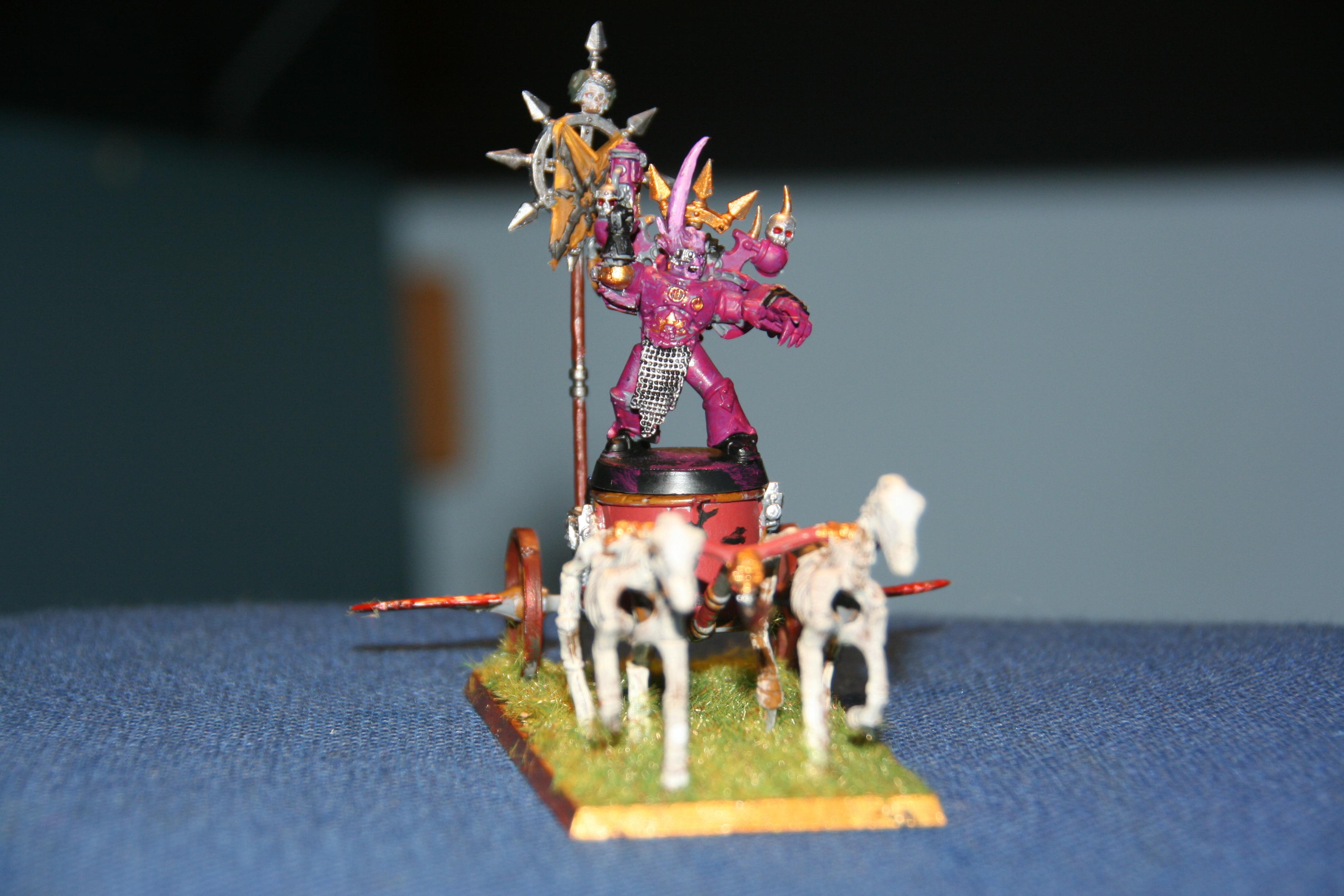 command chariot front