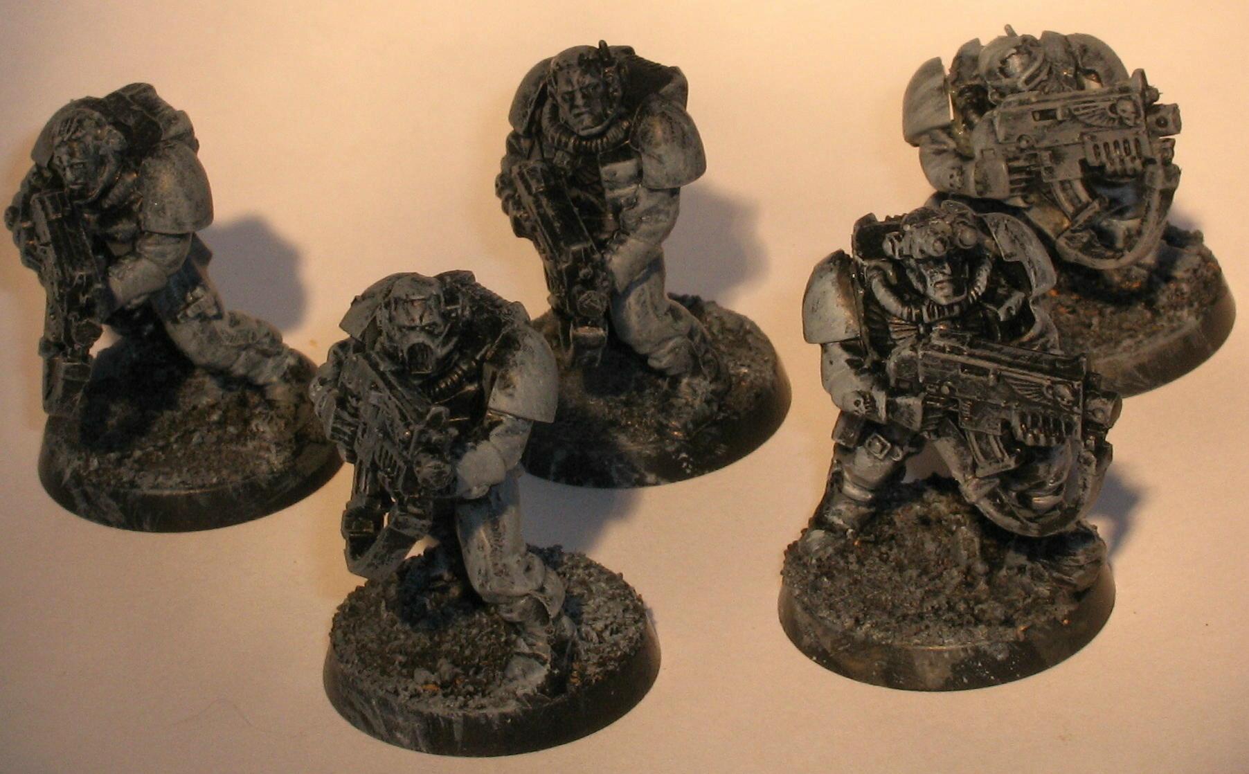 Drybrush the whole model Astronomican grey
