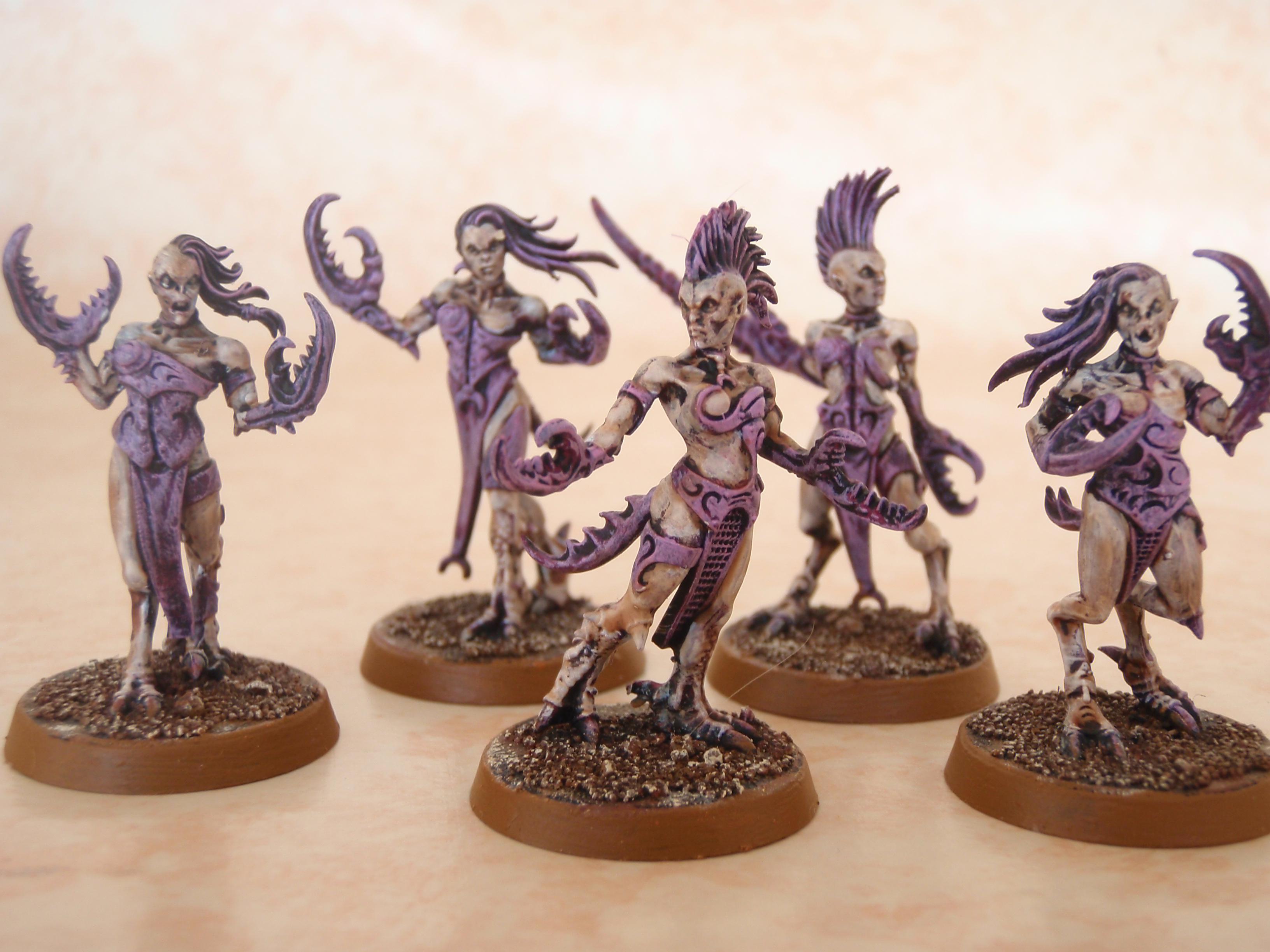5 Daemonettes