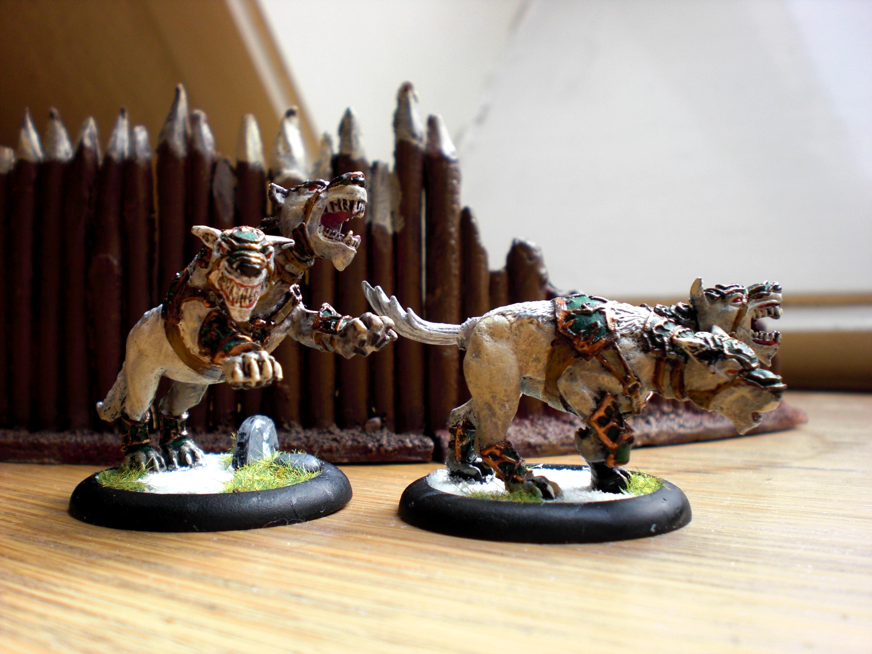 Albino, Circle, Hordes, Orberos, Wolf