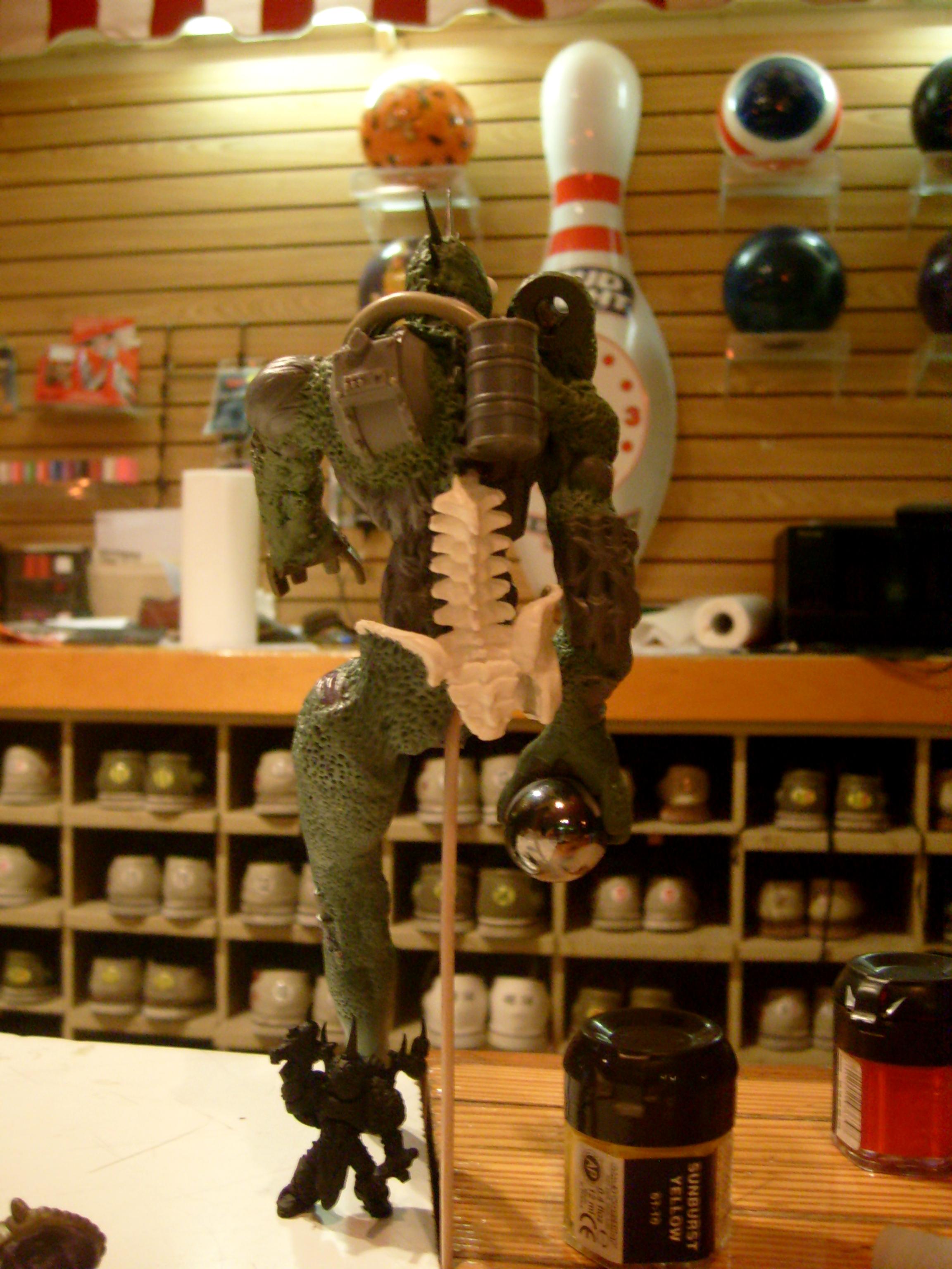 Daemons, leg rear1